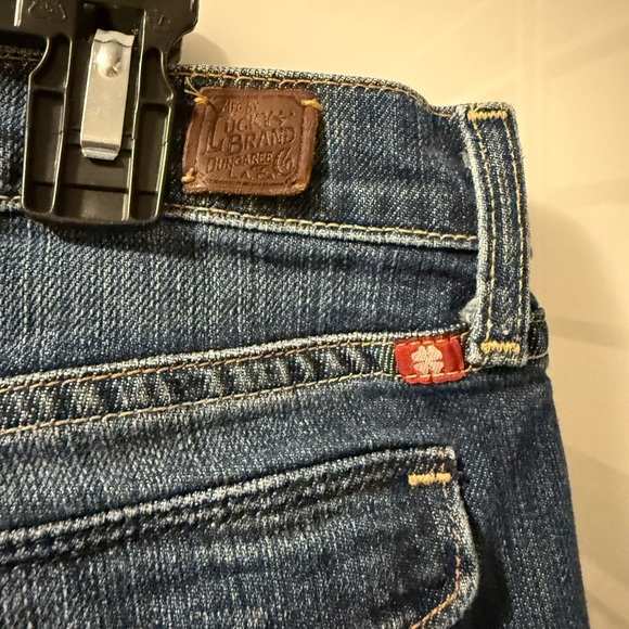 Lucky Brand Vintage Denim Straight Leg Jeans - Picture 5 of 6